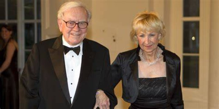Astrid Menks Biography