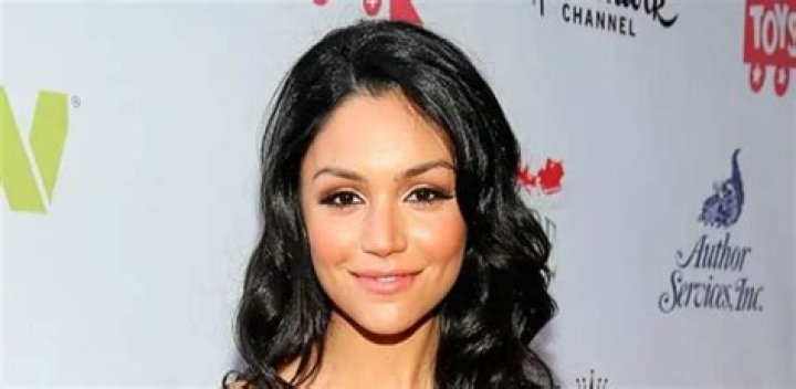 Bianca A. Santos Bra Size, Age, Weight, Height, Measurements