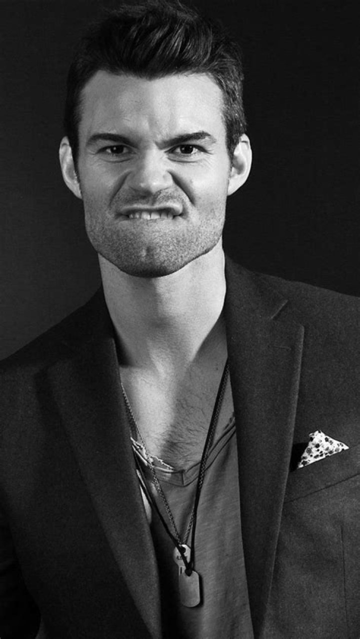 Daniel Gillies Age, Weight, Height, Measurements