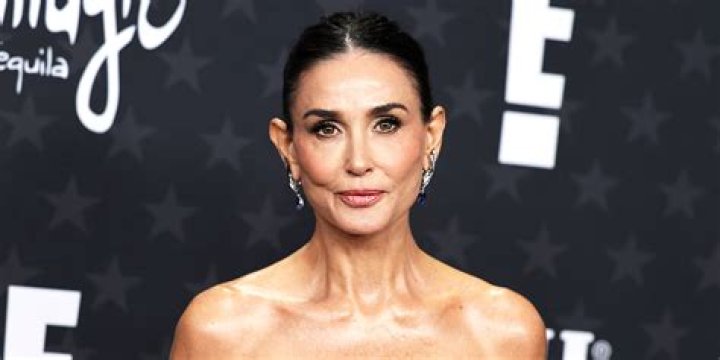 Ashton Kutcher ex-wife: Who is Demi Moore? Age, children, divorce 1 Demi Moore
