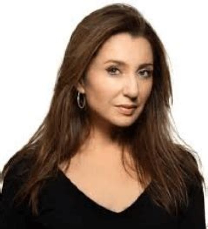 Donna Murphy Net Worth