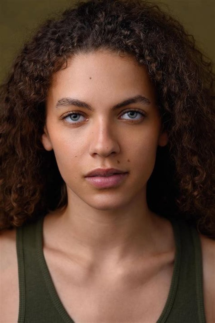 Ella Walker Ella Walker