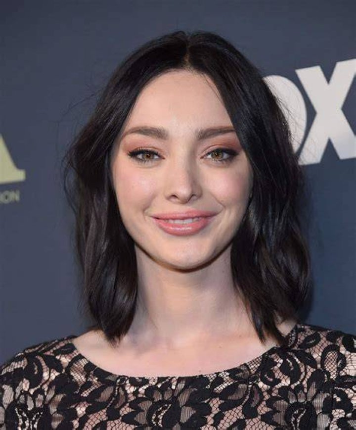 Emma Dumont Emma Dumont