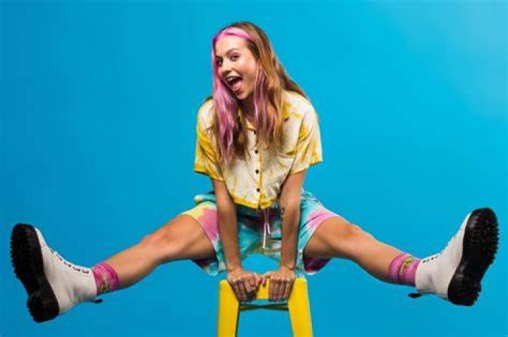 Emma Horn is Queer