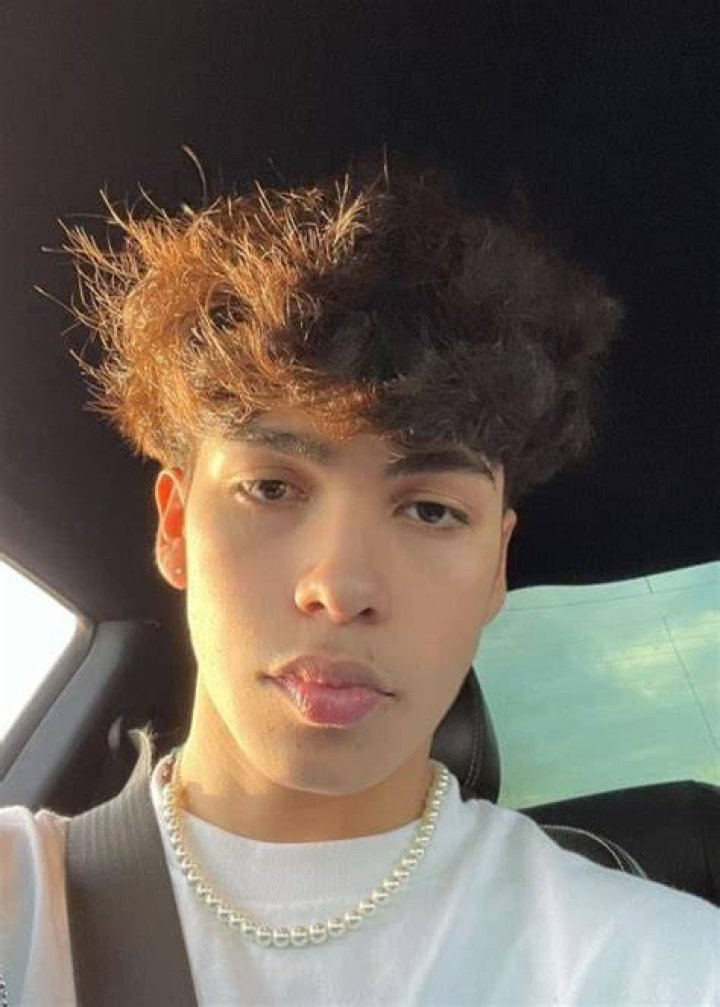 Gabenotbabe Biography