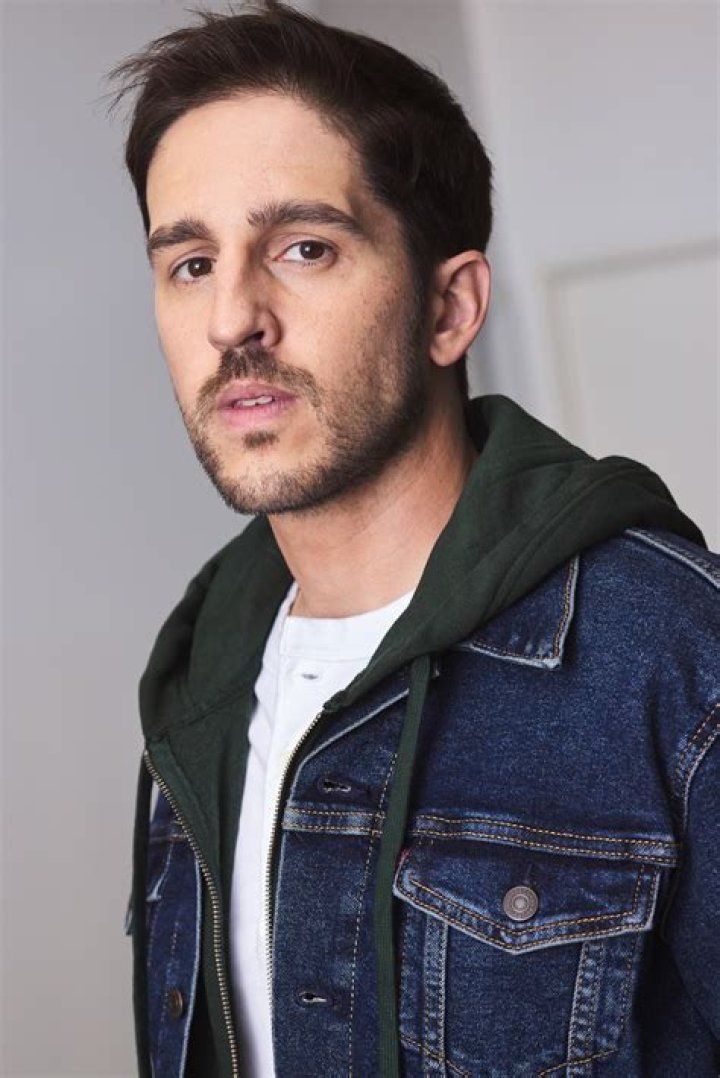 How old was Eric Lloyd in Santa Clause?