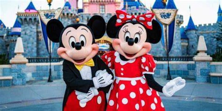 Is Minnie Mickey's sister?