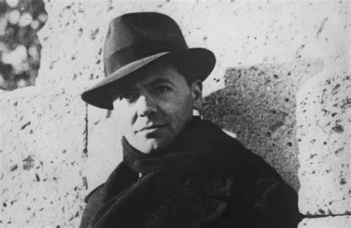 Jean Moulin Jean Moulin