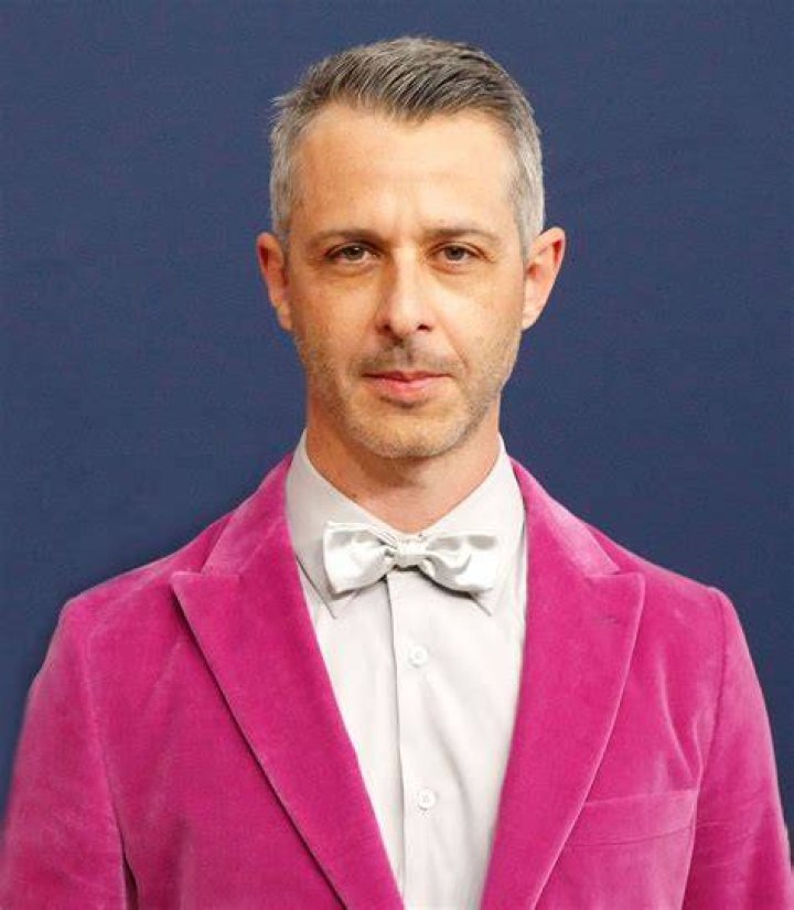 Jeremy Strong siblings: Does actor have brothers and sisters? 1 Jeremy Strong