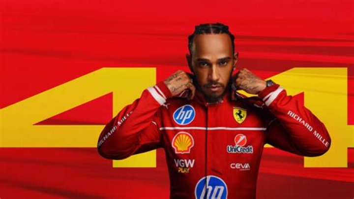 Lewis Hamilton parents: Carmen Larbalestier, Anthony Hamilton 1 Lewis Hamilton