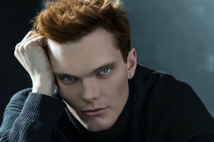 Luke Baines Net Worth