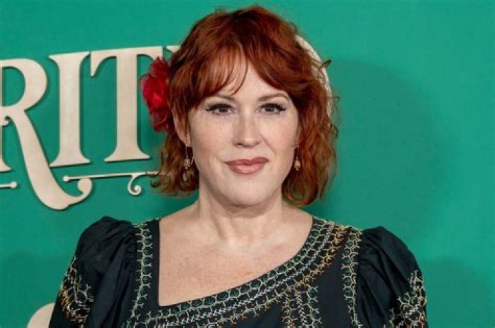 Molly Ringwald Net Worth