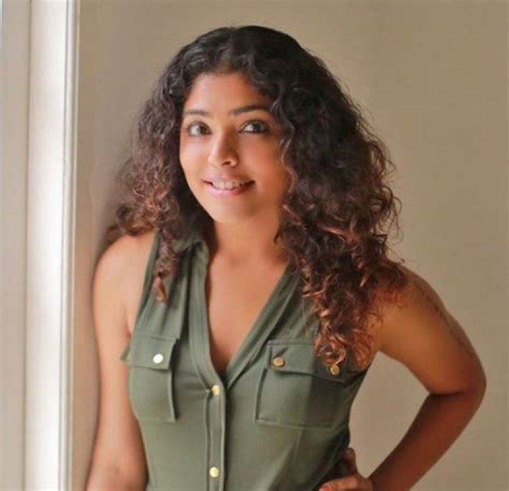 Rima Kallingal Bra Size, Age, Weight, Height, Measurements