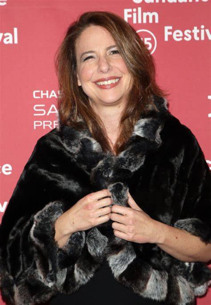 Robin Weigert Net Worth
