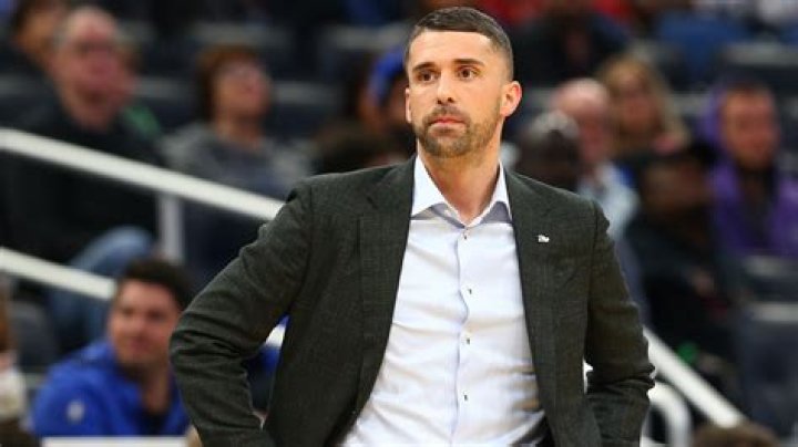 Ryan Saunders