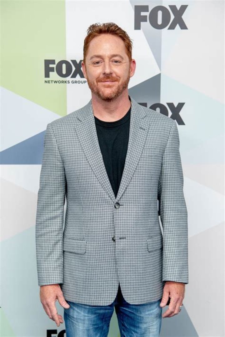 Scott Grimes Net Worth