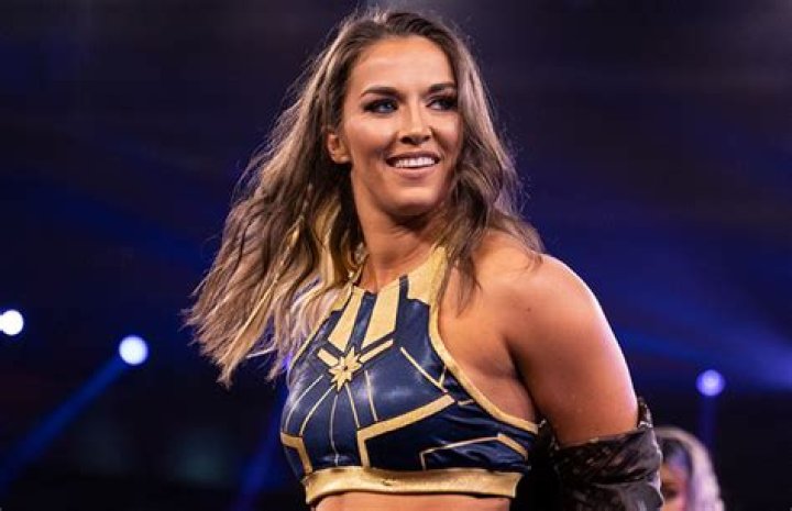 Tegan Nox Tegan Nox
