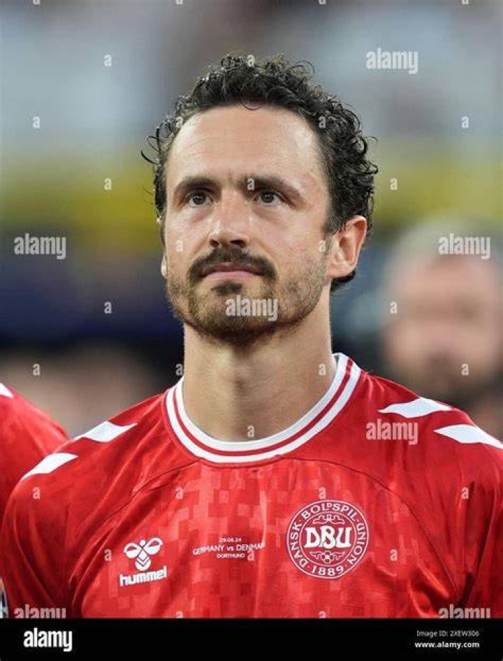 Thomas Delaney Thomas Delaney