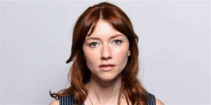 Valorie Curry Bra Size, Age, Weight, Height, Measurements